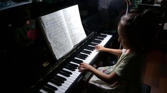 拜耳鋼琴基礎 –