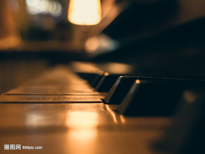 鋼琴琴鍵背景